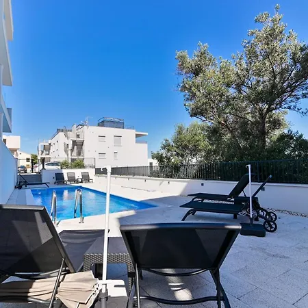 Megy Apartmán *