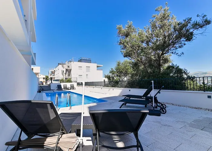 Megy Апартаменти *